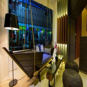 Hotell The Journey Patong